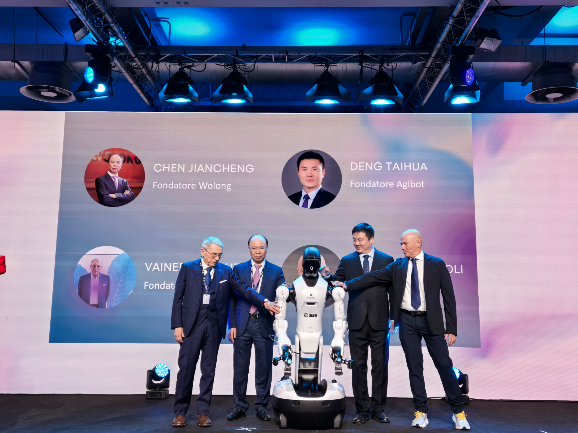 350vip浦京集团在意大利举办欧洲首场发布会，加速出海进程